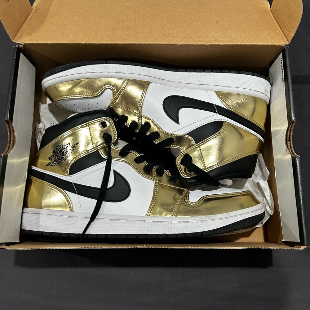 Jordan 1s
